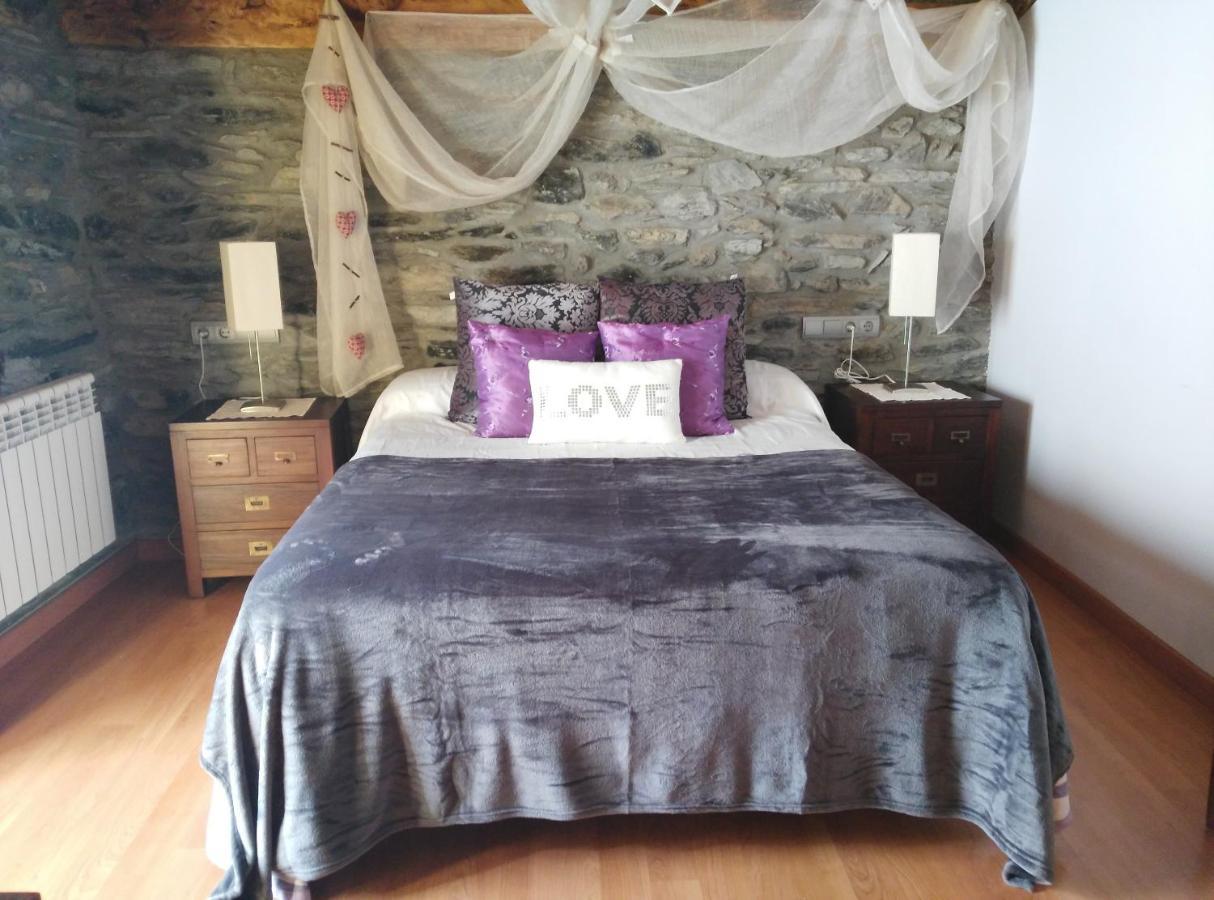 Masia D'En Valenti Anserall  Esterno foto